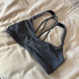 Lululemon free to be bra